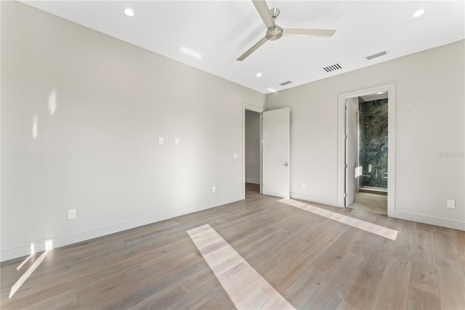3604 W EL PRADO BLVD, TAMPA, FL, 33629