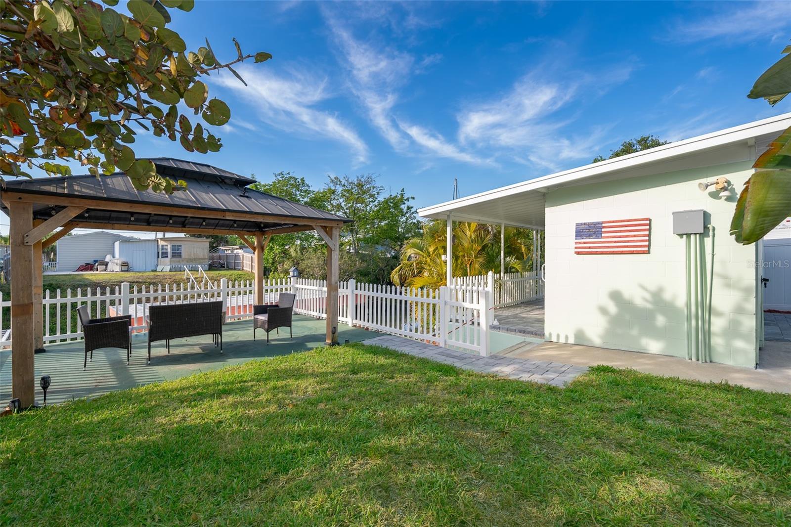 104 CHARLES ST, EDGEWATER, FL, 32141