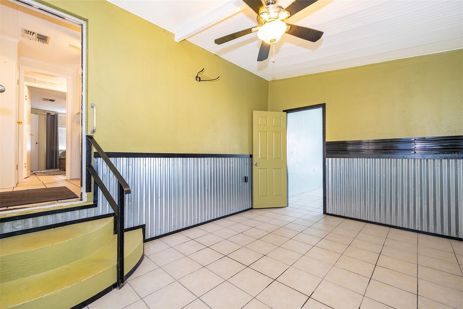 104 CHARLES ST, EDGEWATER, FL, 32141
