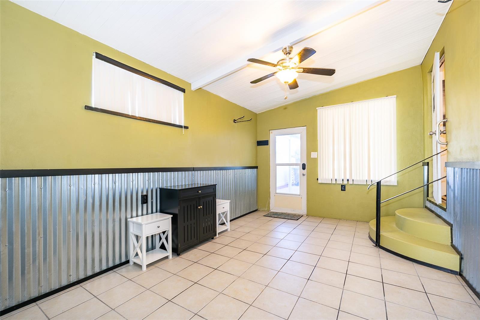 104 CHARLES ST, EDGEWATER, FL, 32141