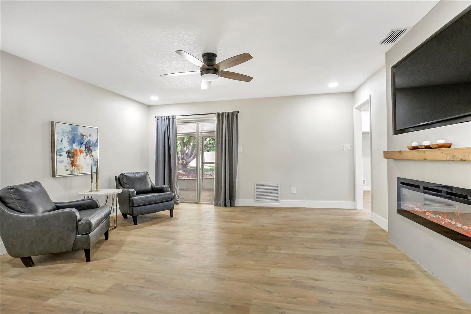 1011 TERRY DR, ALTAMONTE SPRINGS, FL, 32714