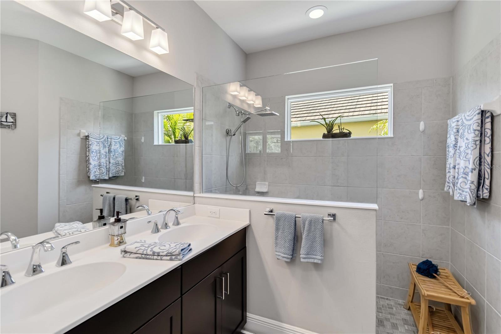 12272 STUART DR, VENICE, FL, 34293