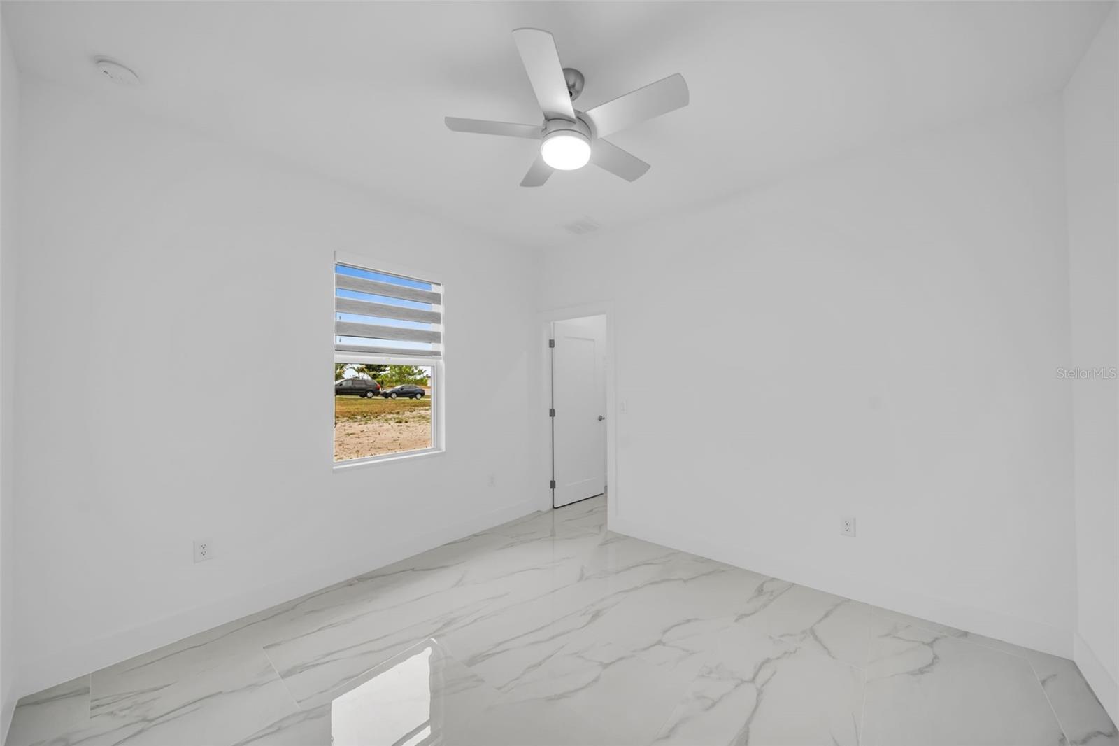 1846 DIPLOMAT PKWY W, CAPE CORAL, FL, 33993