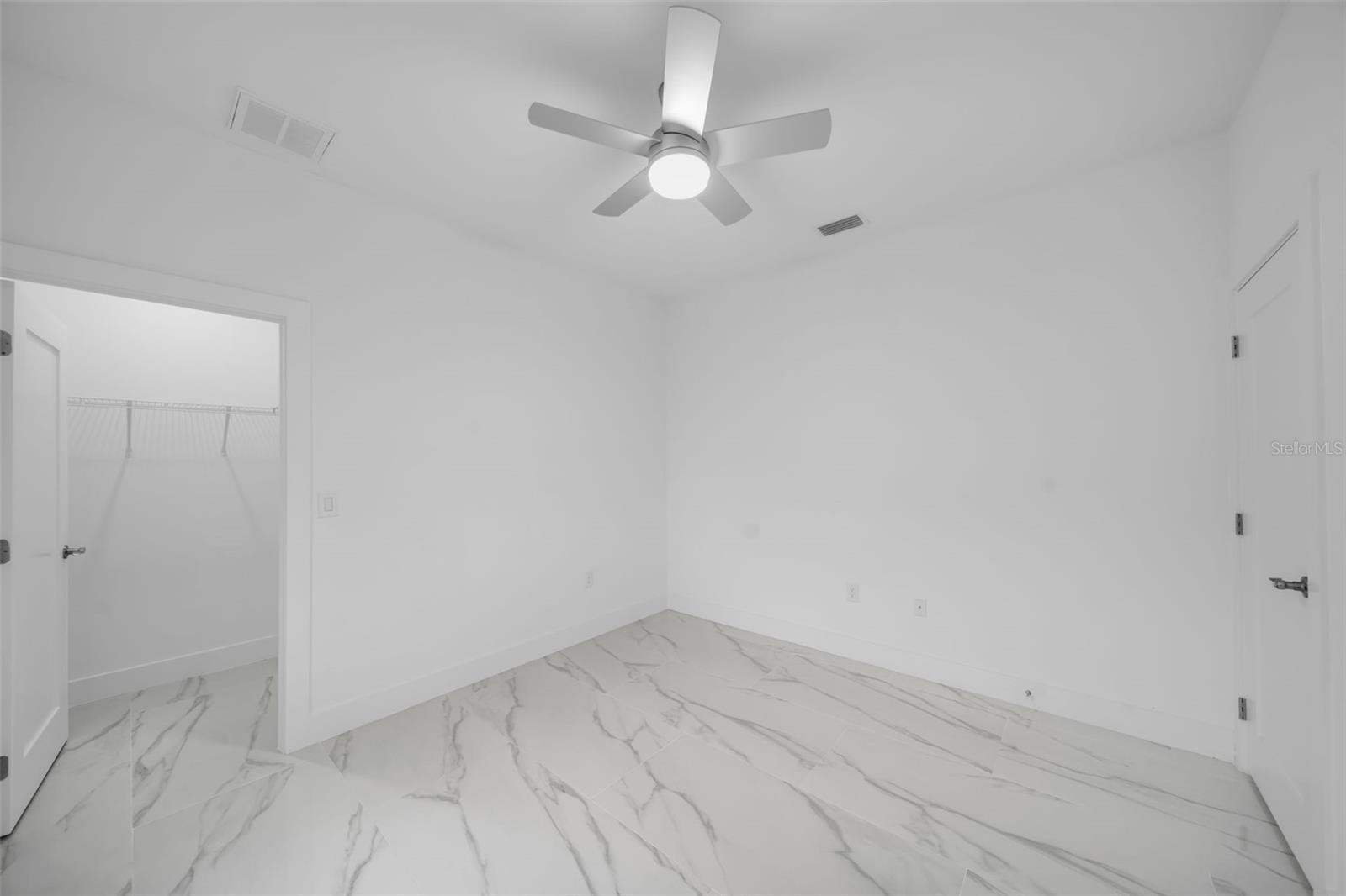 1846 DIPLOMAT PKWY W, CAPE CORAL, FL, 33993