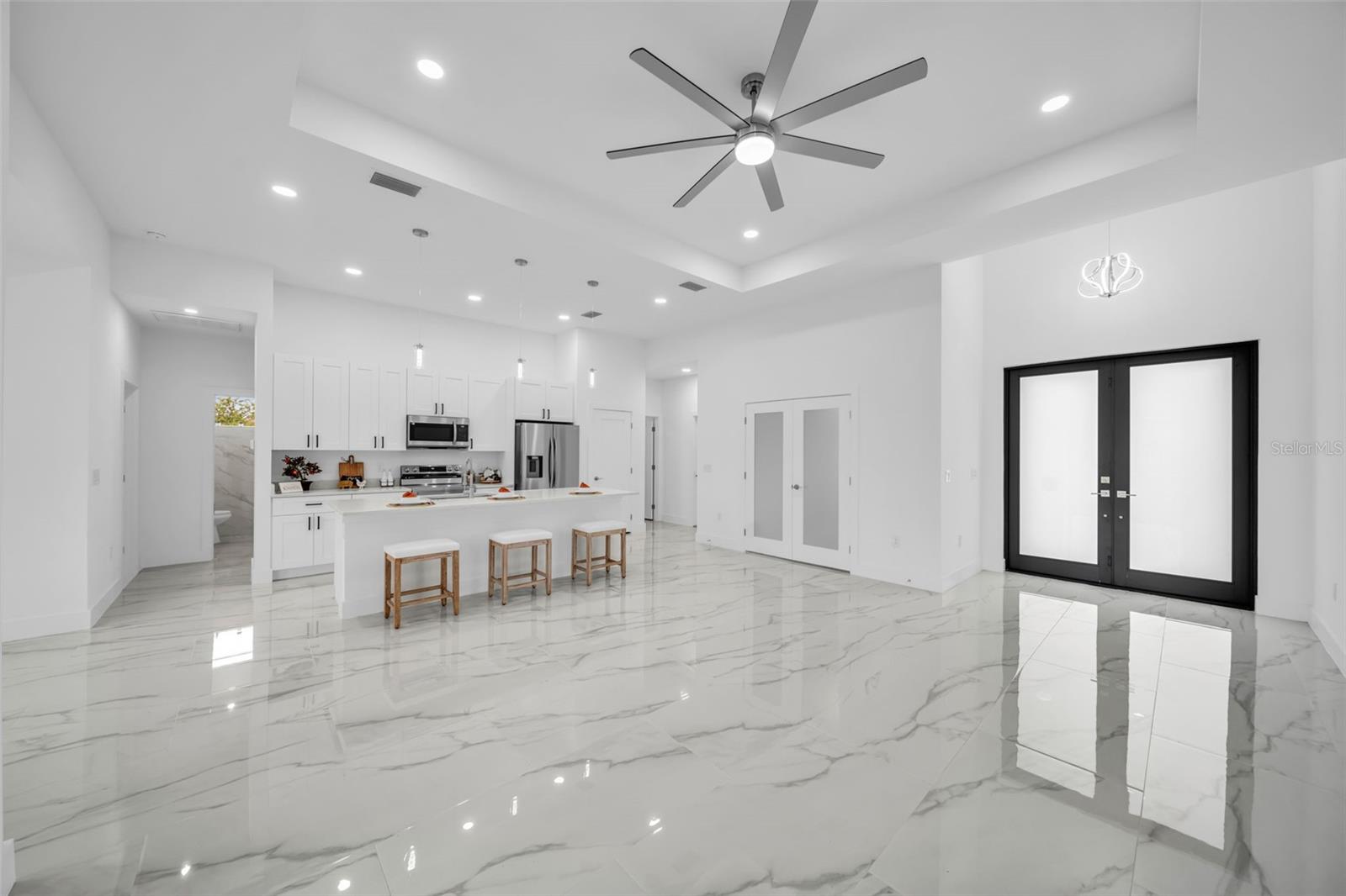 1846 DIPLOMAT PKWY W, CAPE CORAL, FL, 33993