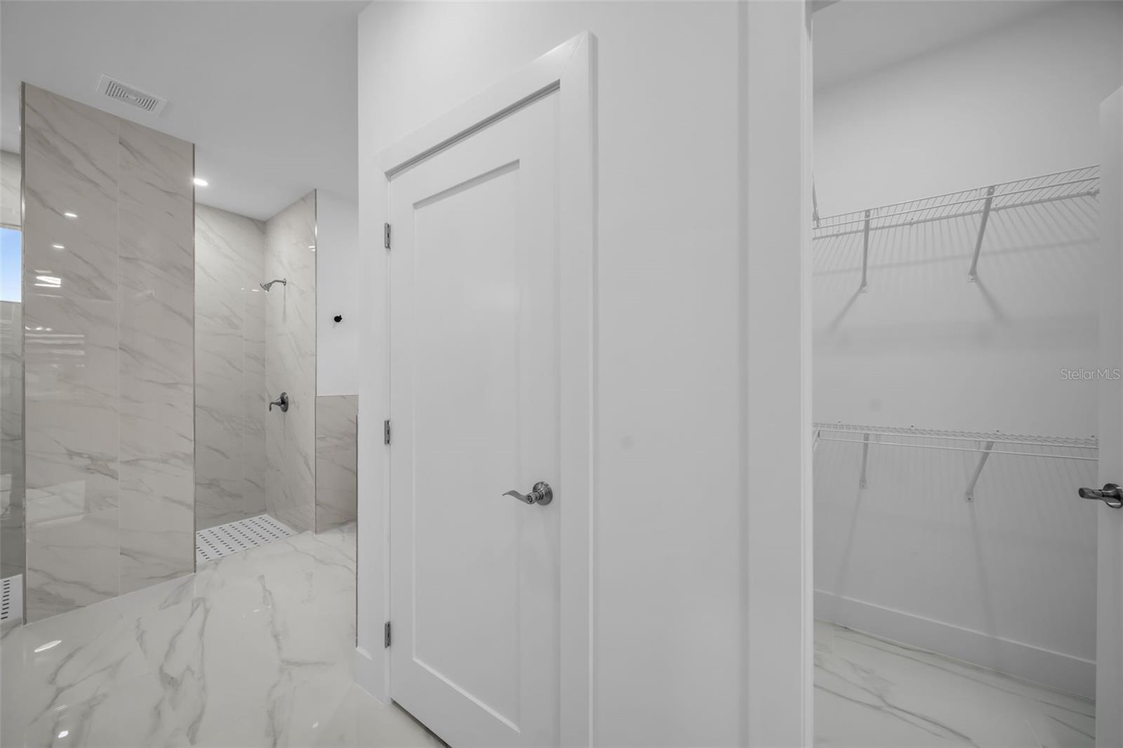 1846 DIPLOMAT PKWY W, CAPE CORAL, FL, 33993