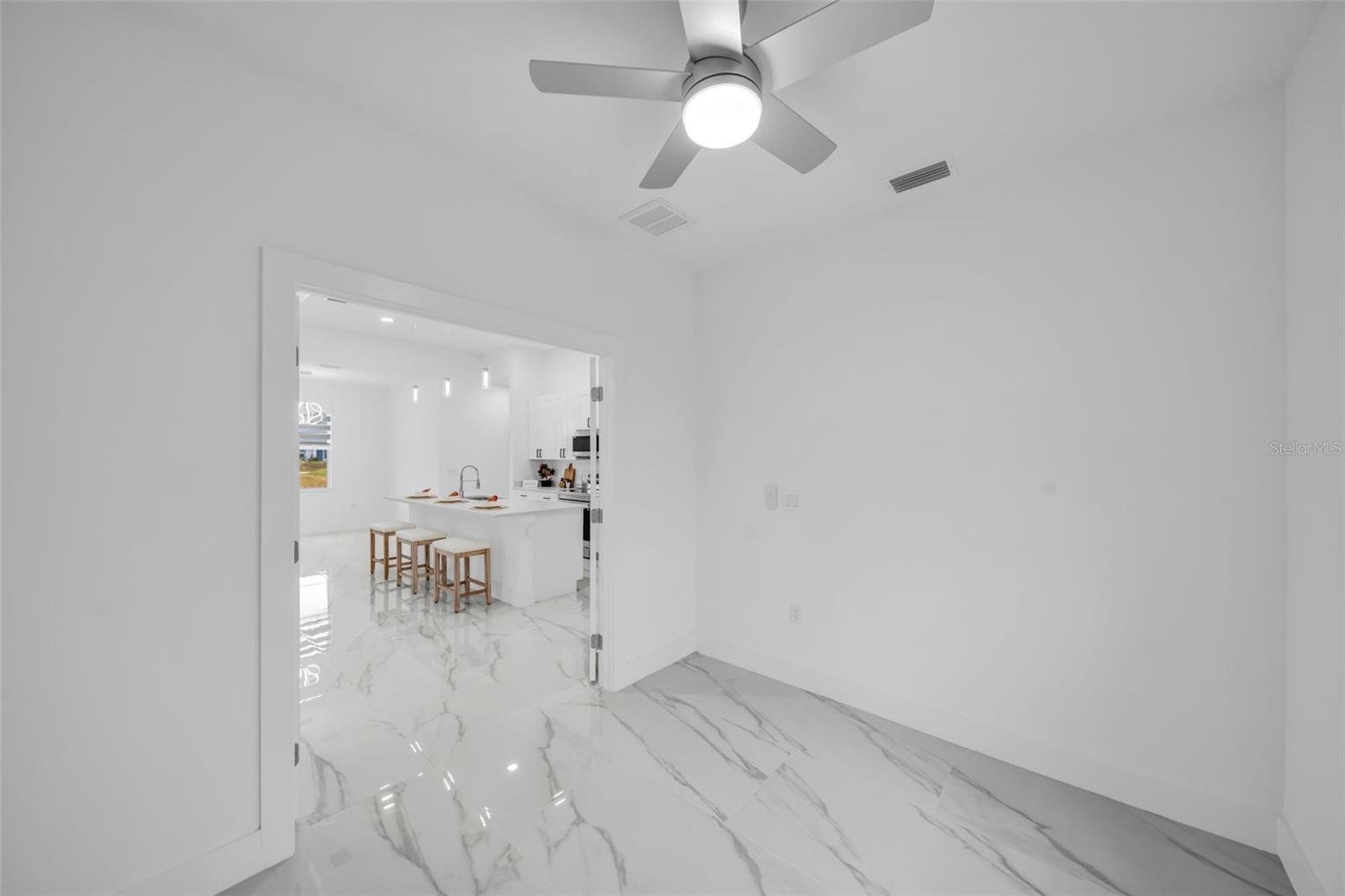 1846 DIPLOMAT PKWY W, CAPE CORAL, FL, 33993