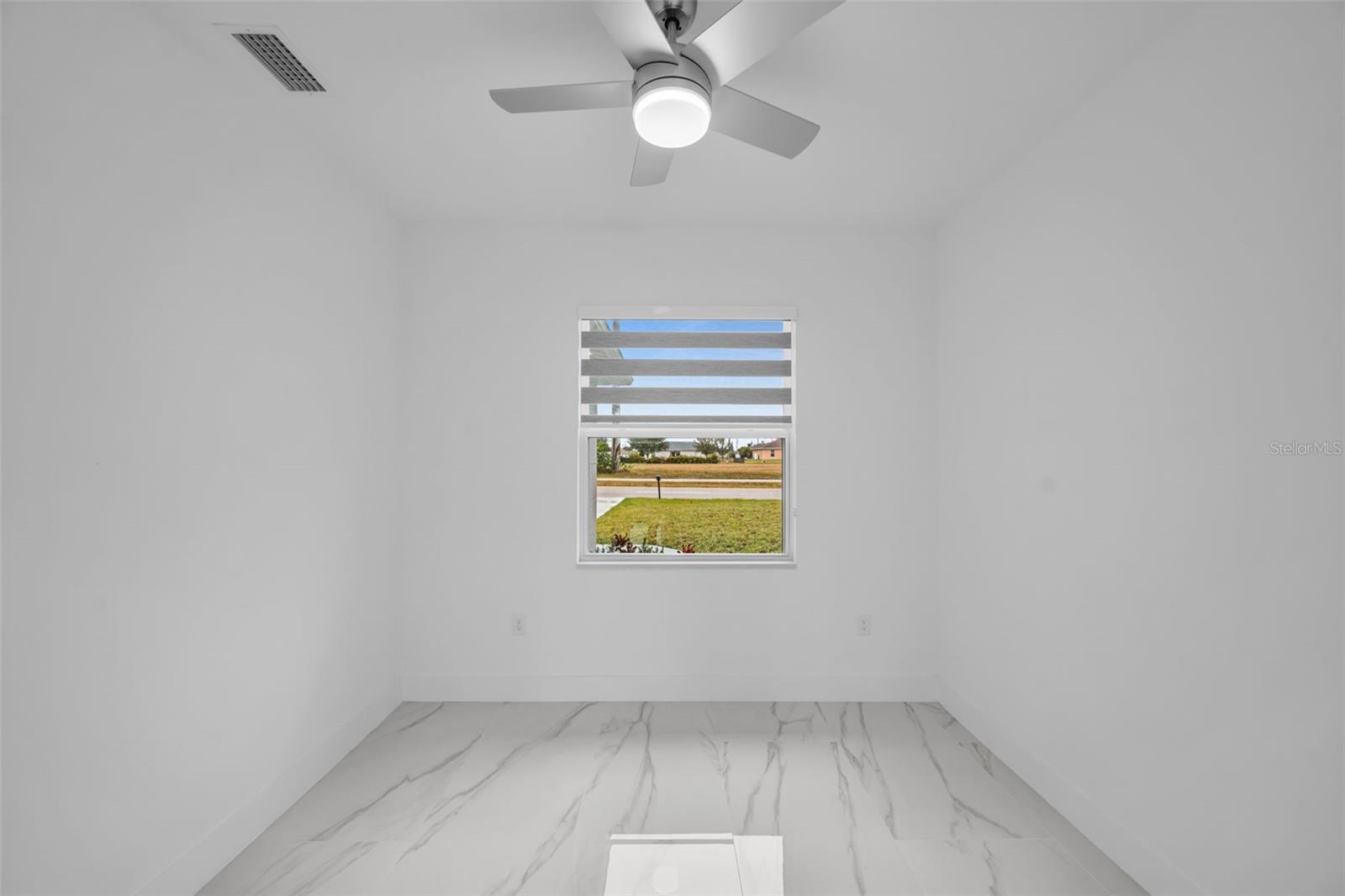 1846 DIPLOMAT PKWY W, CAPE CORAL, FL, 33993