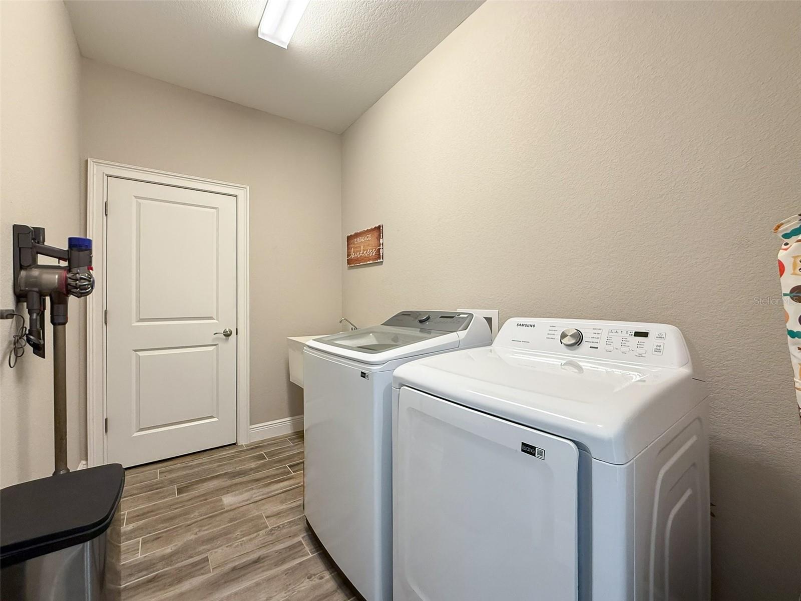 25428 ISLAS DR, PUNTA GORDA, FL, 33955