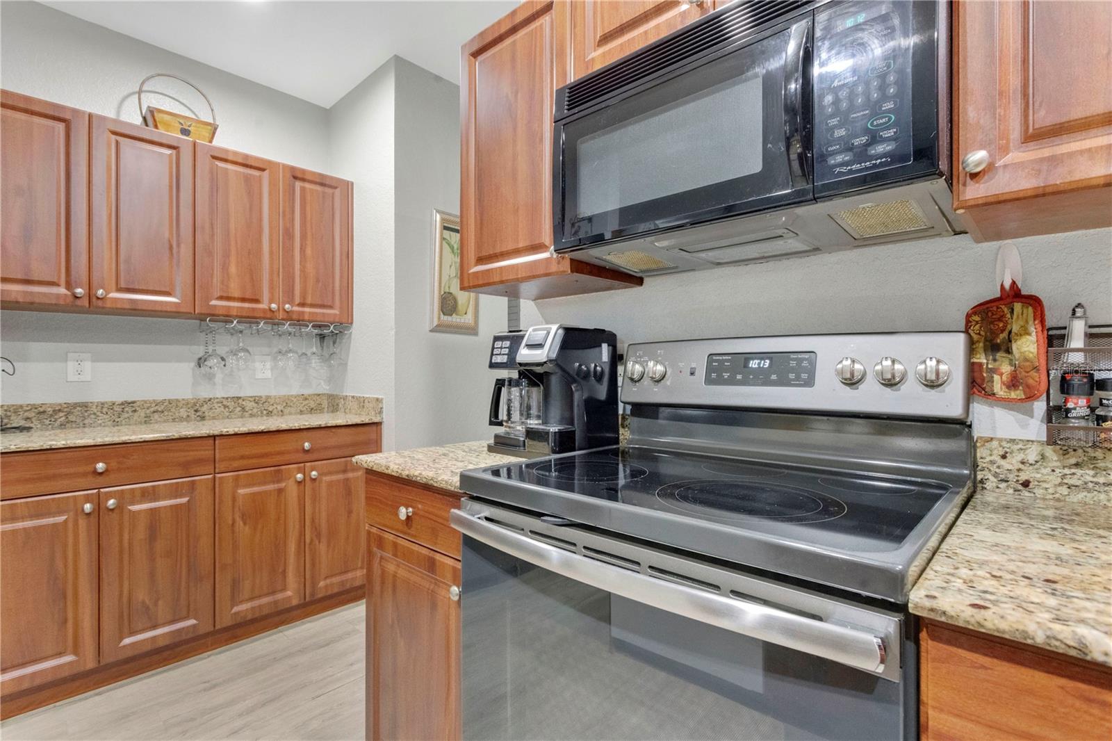 2307 29TH AVE E, PALMETTO, FL, 34221