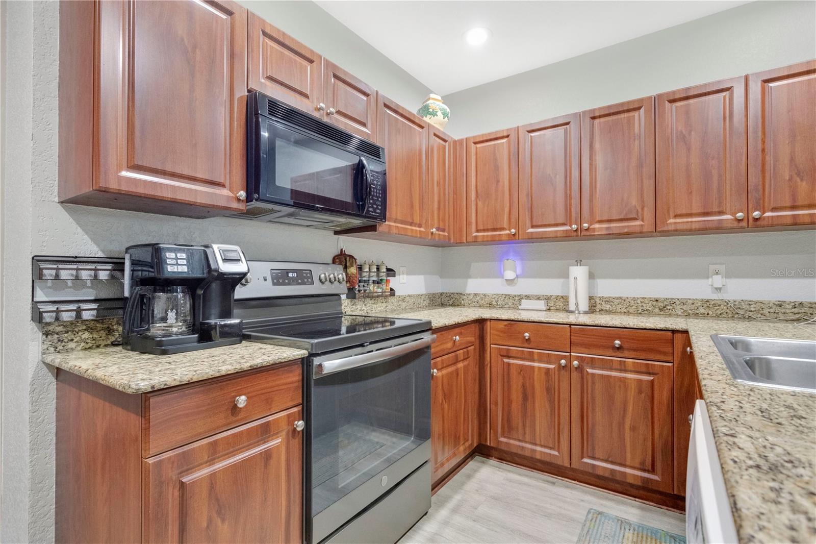 2307 29TH AVE E, PALMETTO, FL, 34221