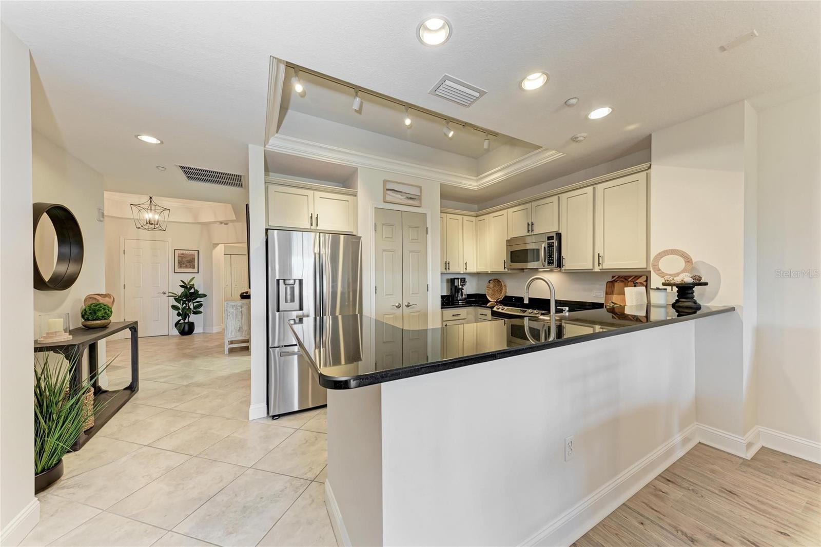 7710 LAKE VISTA CT #407, LAKEWOOD RANCH, FL, 34202