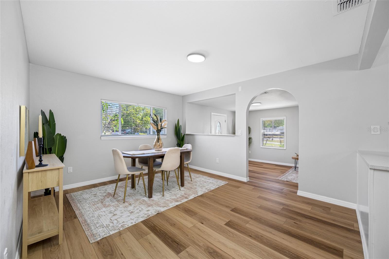 7250 12TH ST N, ST PETERSBURG, FL, 33702