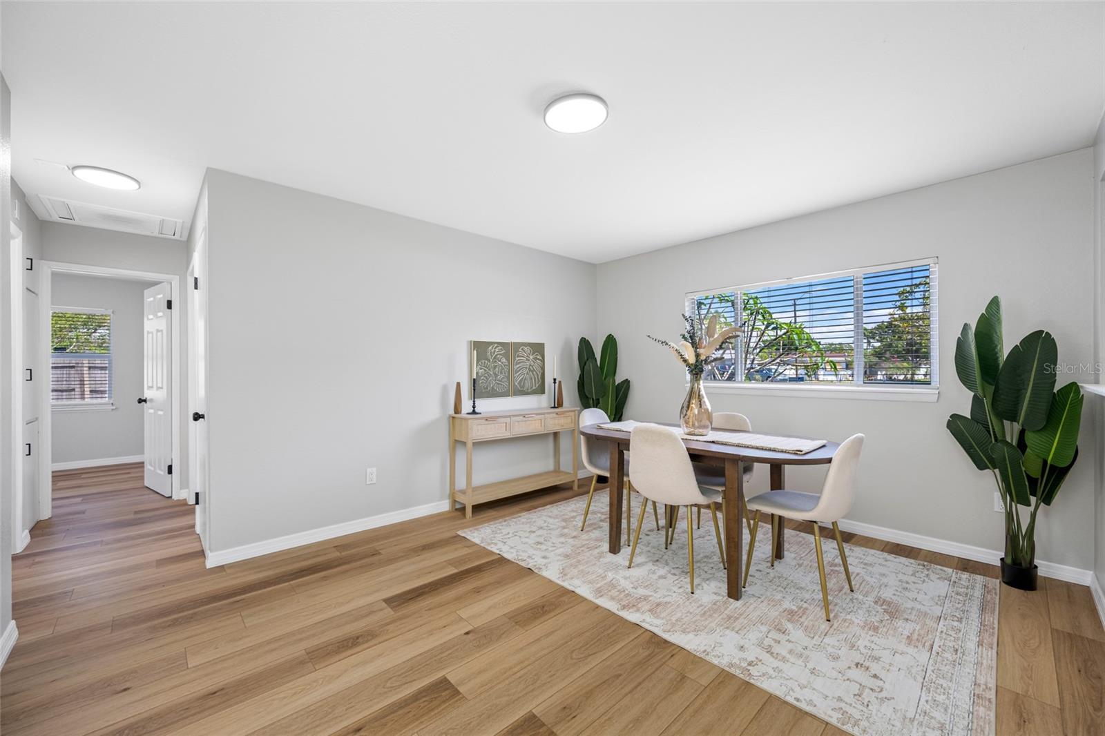 7250 12TH ST N, ST PETERSBURG, FL, 33702