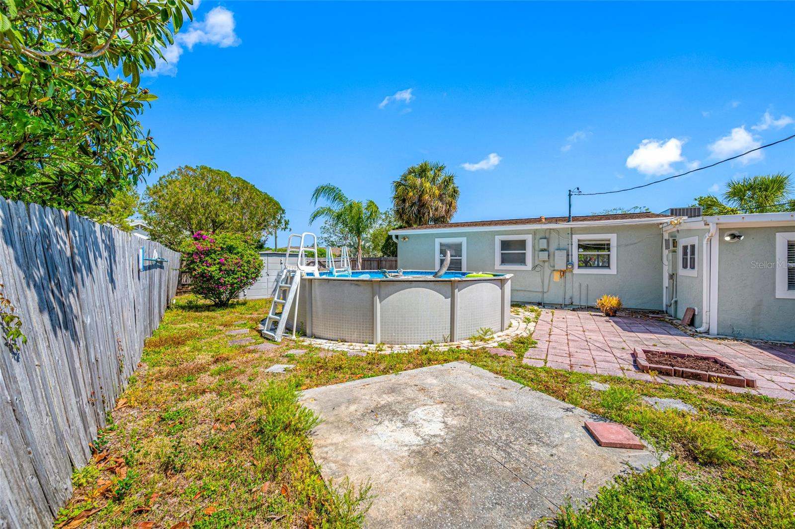 7250 12TH ST N, ST PETERSBURG, FL, 33702