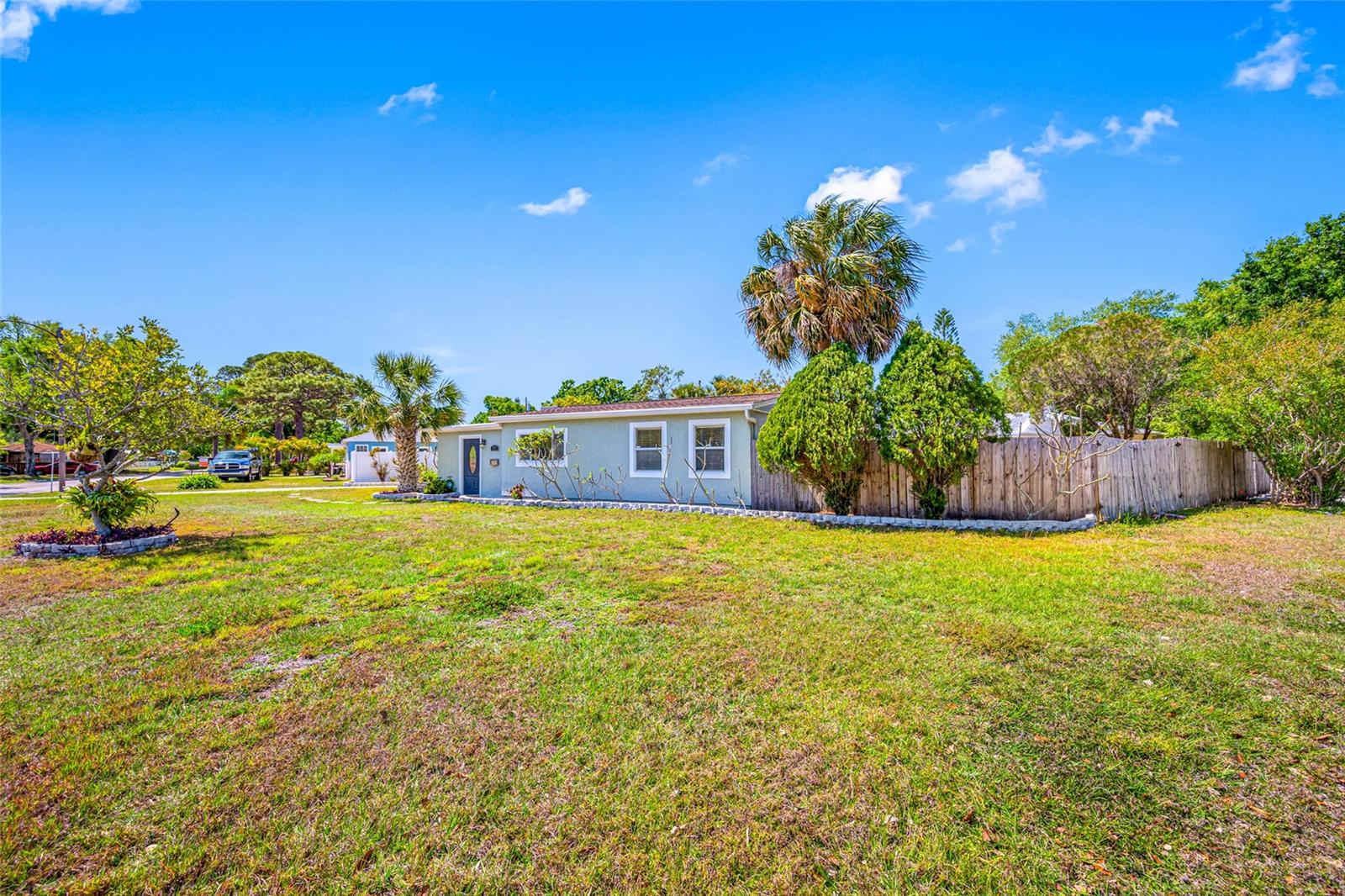 7250 12TH ST N, ST PETERSBURG, FL, 33702