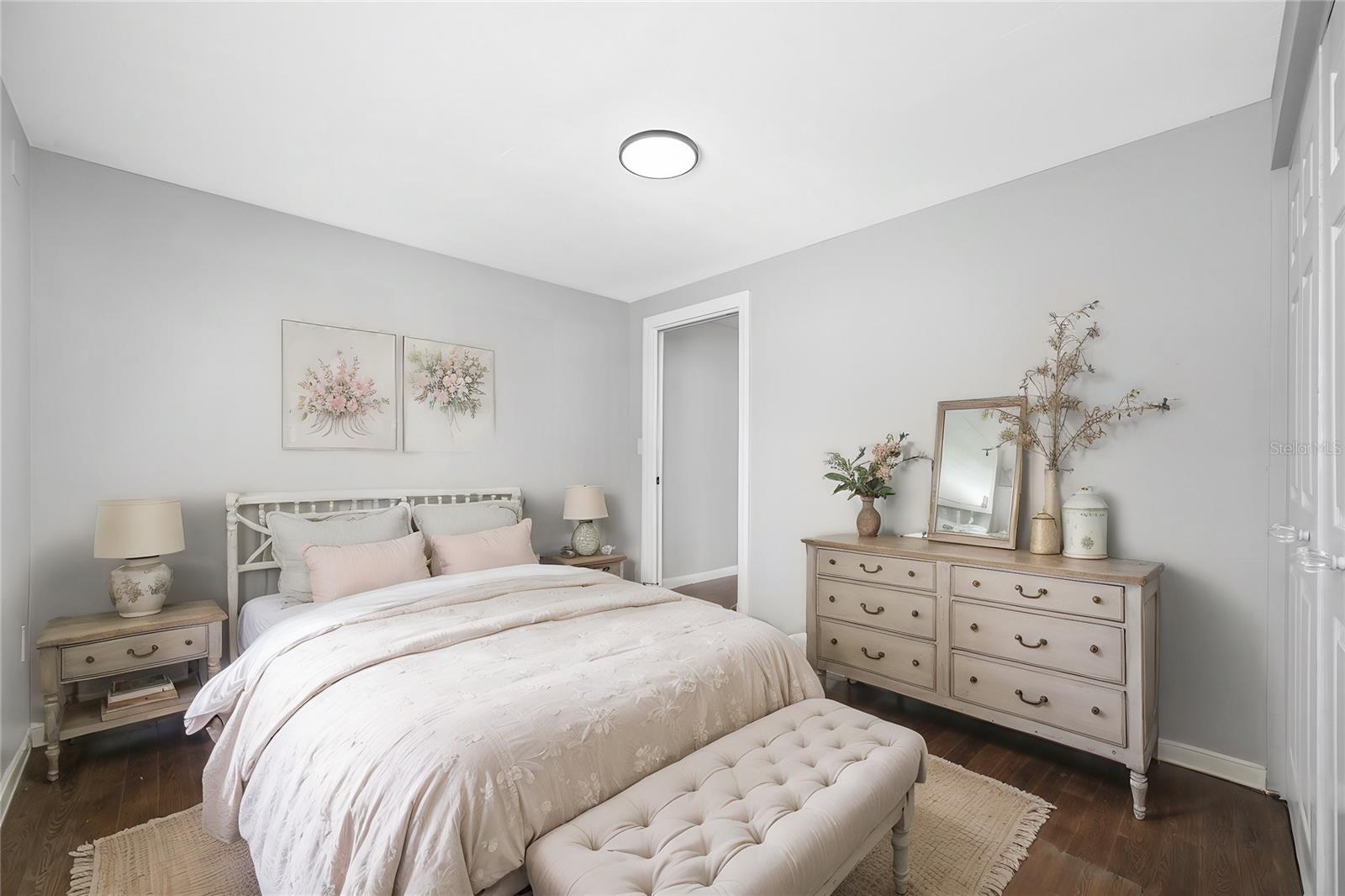 7250 12TH ST N, ST PETERSBURG, FL, 33702