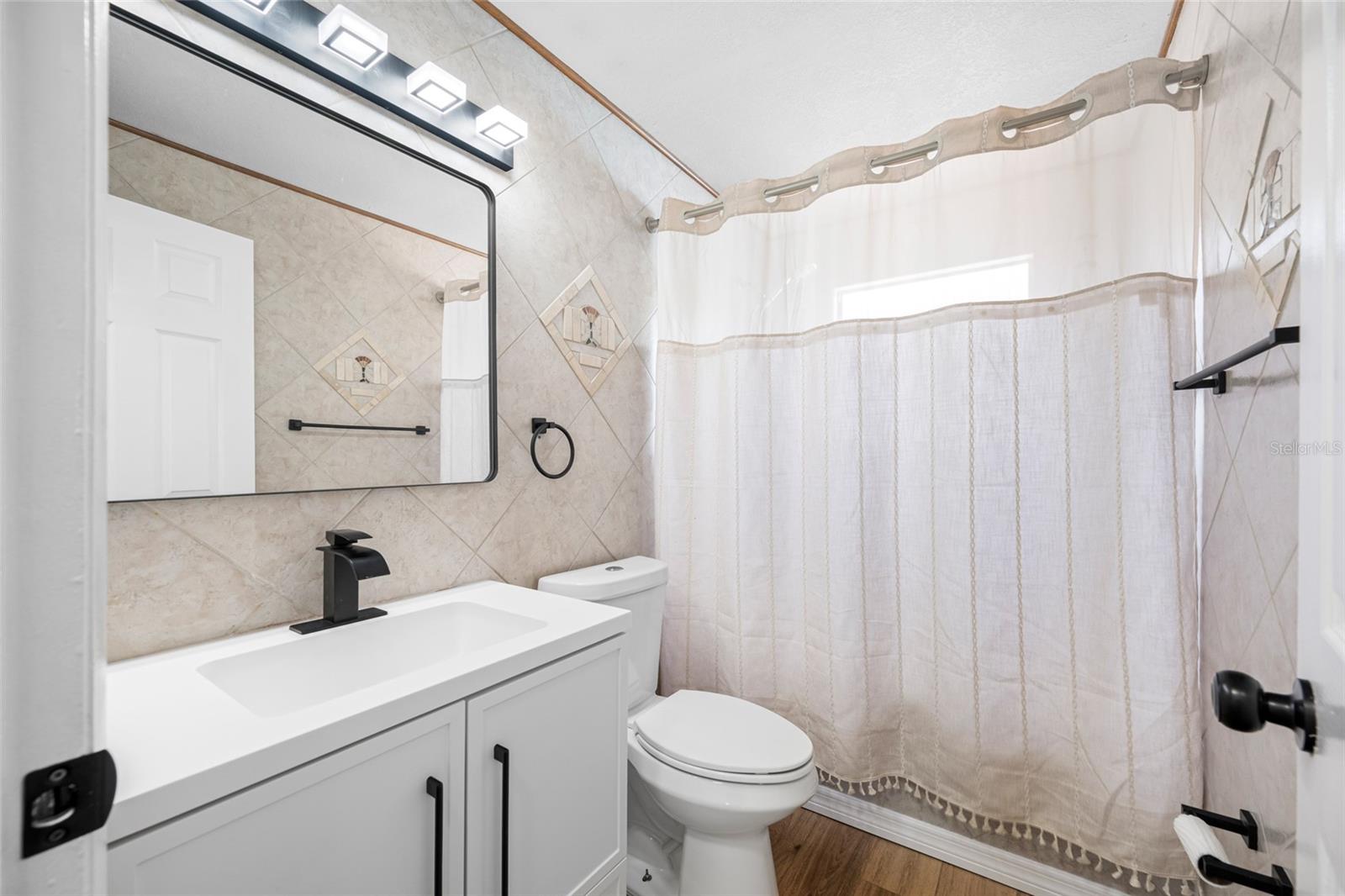 7250 12TH ST N, ST PETERSBURG, FL, 33702