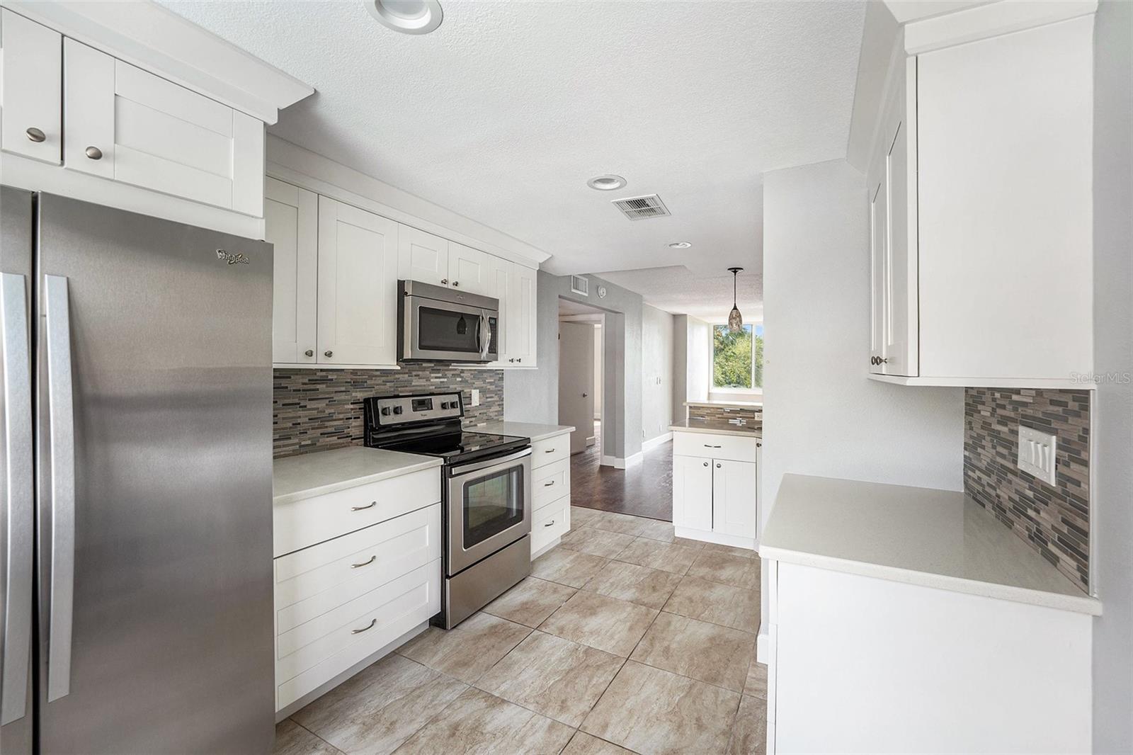 2614 COVE CAY DR #301, CLEARWATER, FL, 33760