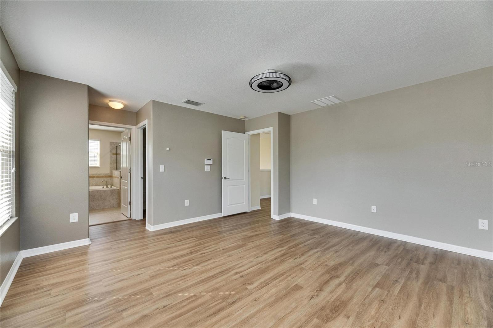 18734 BURNDALL CT, LAND O LAKES, FL, 34638