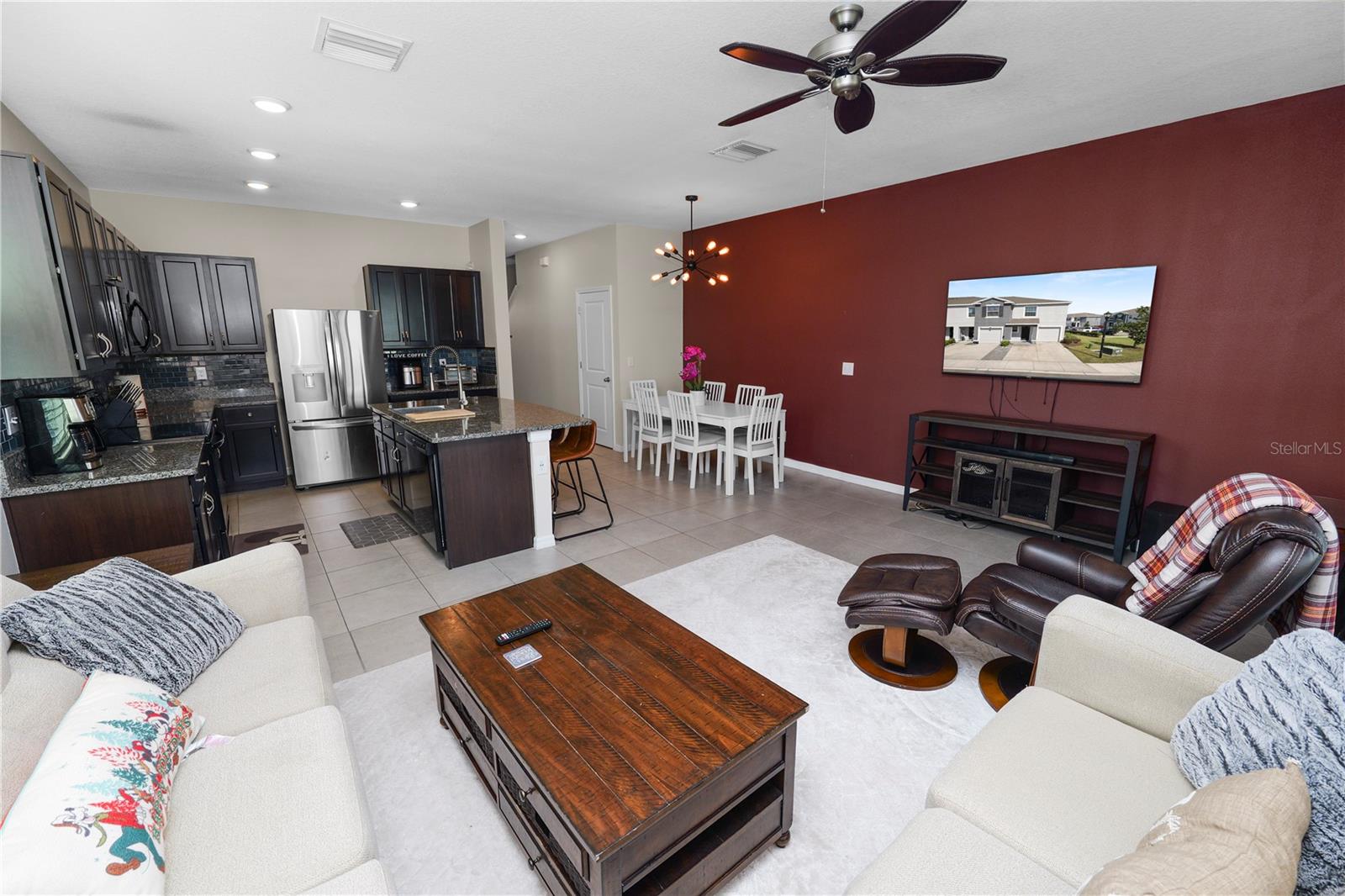 8680 FALLING BLUE PL, RIVERVIEW, FL, 33578
