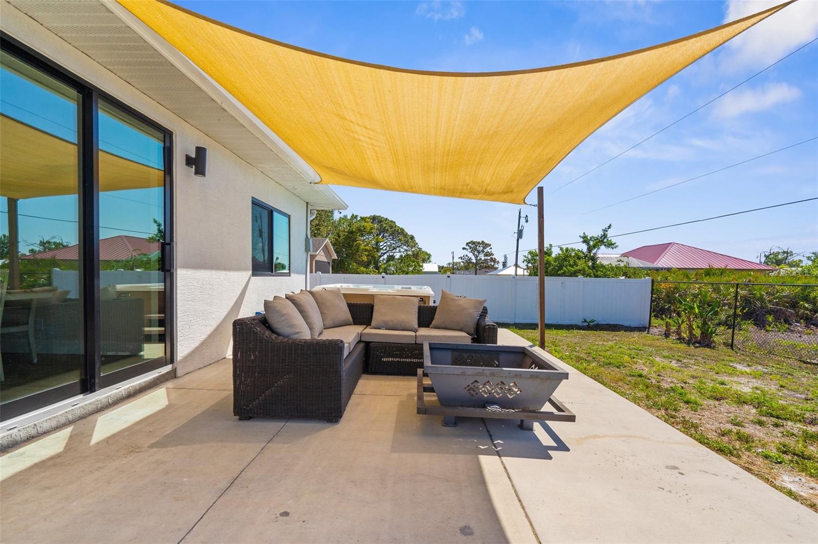 11085 SUNNYDALE AVE, ENGLEWOOD, FL, 34224