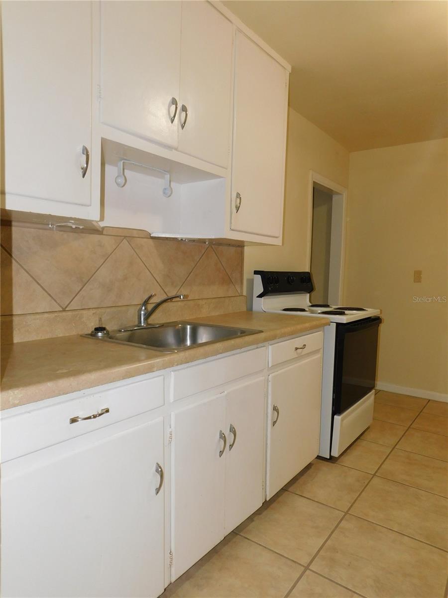 1204 NE 10TH AVE, GAINESVILLE, FL, 32601
