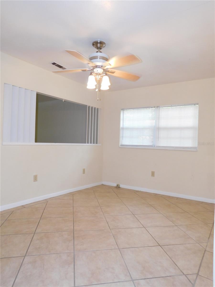 1204 NE 10TH AVE, GAINESVILLE, FL, 32601