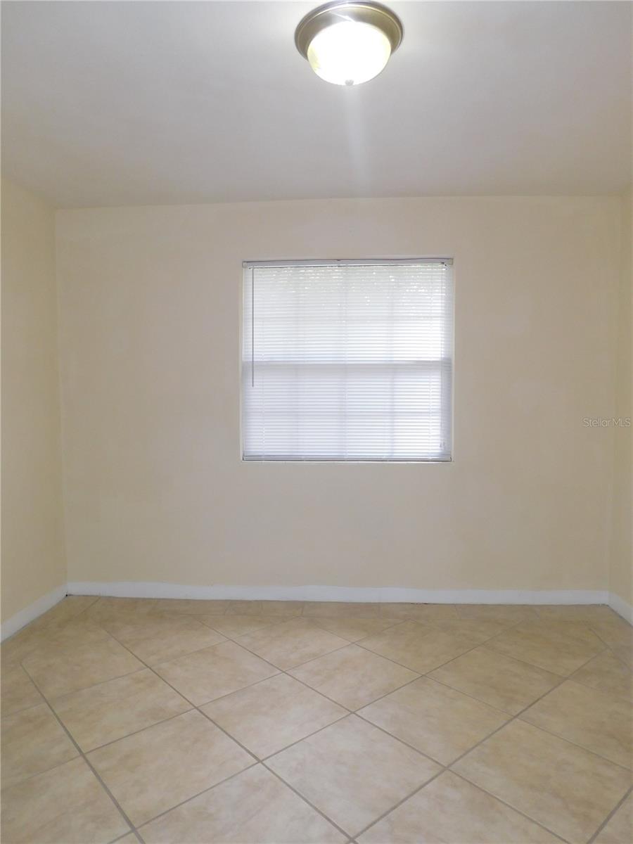 1204 NE 10TH AVE, GAINESVILLE, FL, 32601