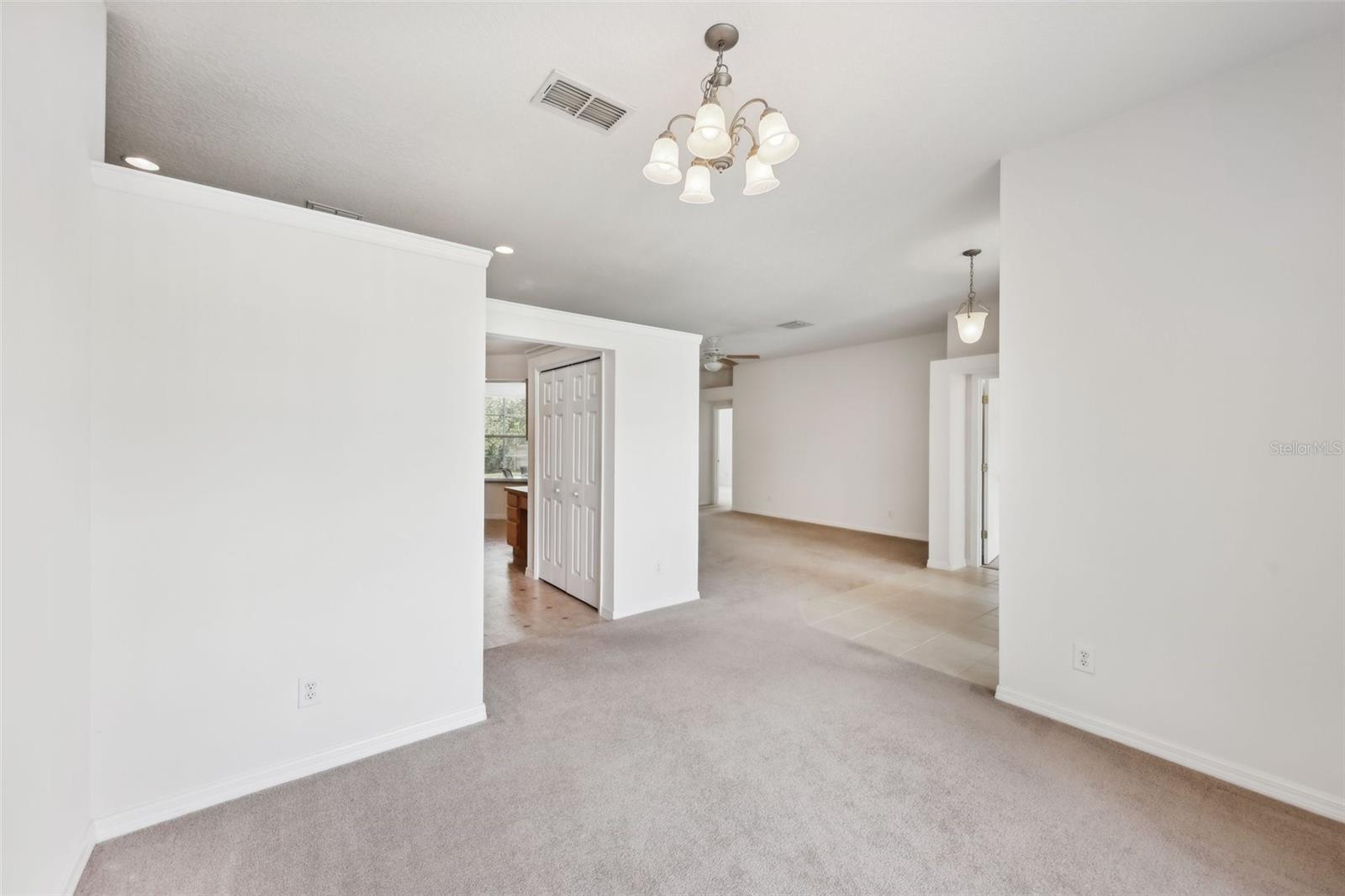 9596 BENNINGTON CHASE DR, ORLANDO, FL, 32829
