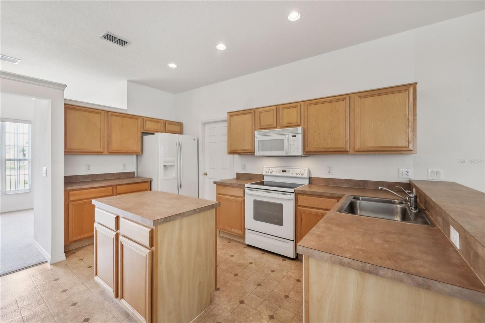 9596 BENNINGTON CHASE DR, ORLANDO, FL, 32829