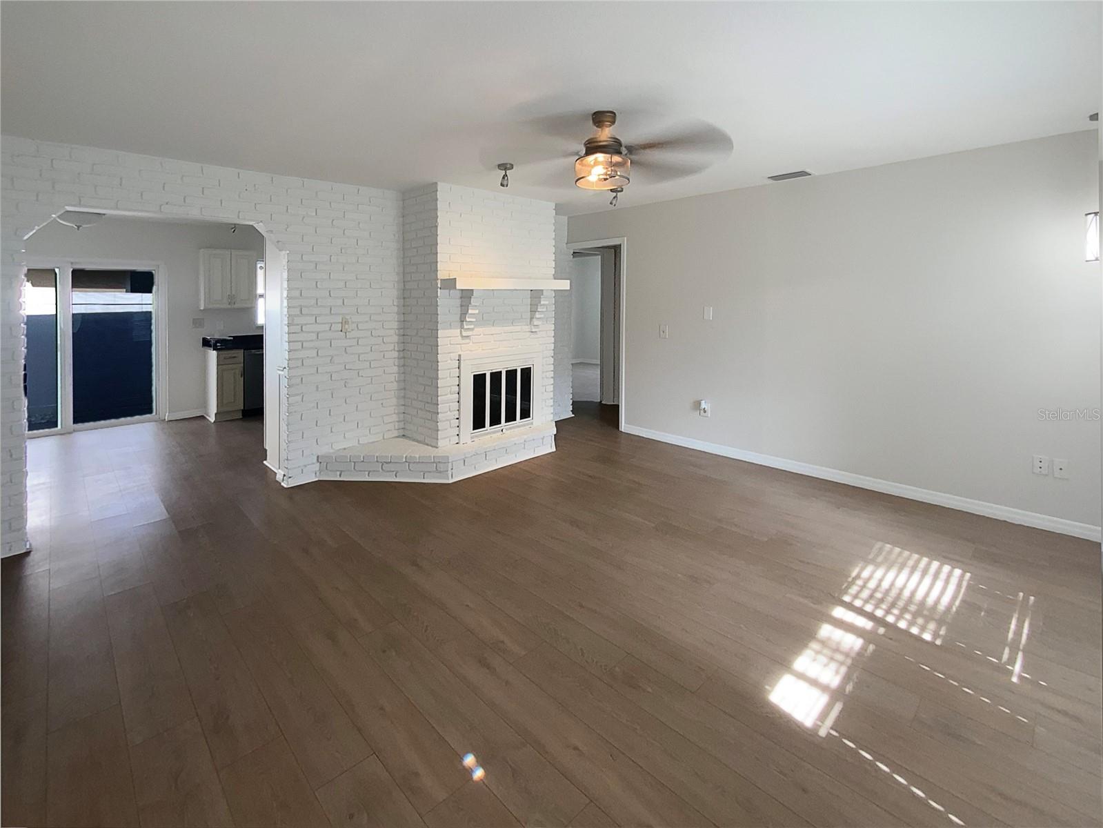 1404 ROSEWOOD AVE, DUNEDIN, FL, 34698