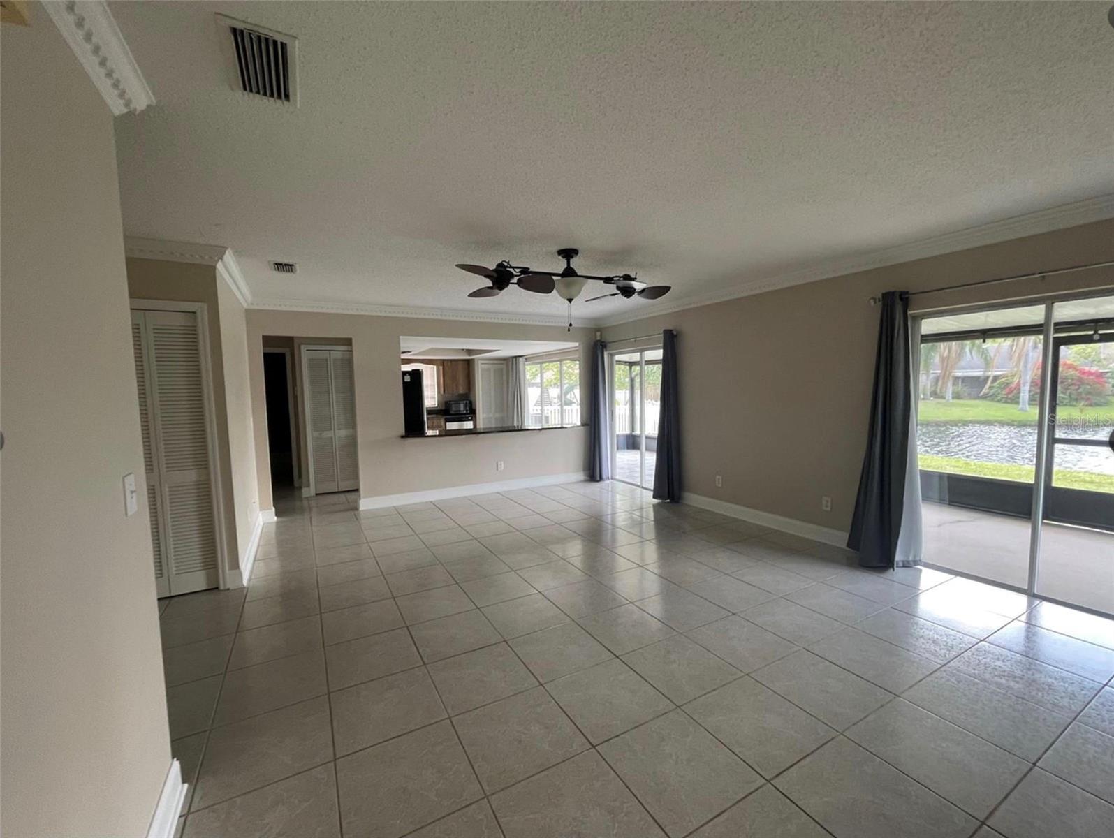 16126 PEBBLEBROOK DR, TAMPA, FL, 33624