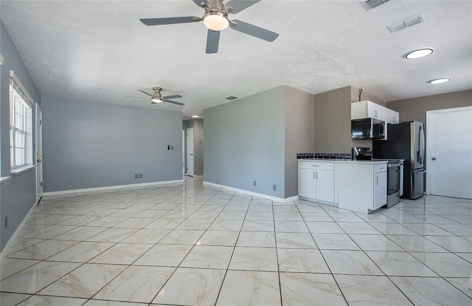 3165 49TH AVE N, ST PETERSBURG, FL, 33714