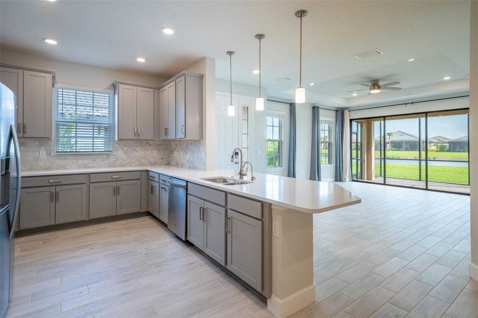 10449 MORNING MIST LN, SARASOTA, FL, 34241