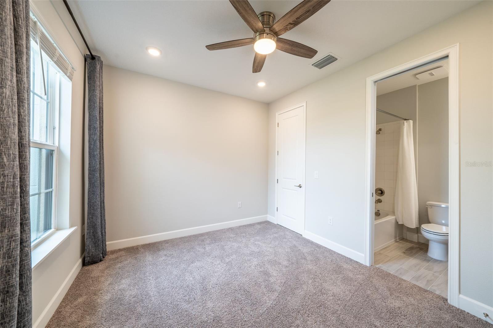 10449 MORNING MIST LN, SARASOTA, FL, 34241