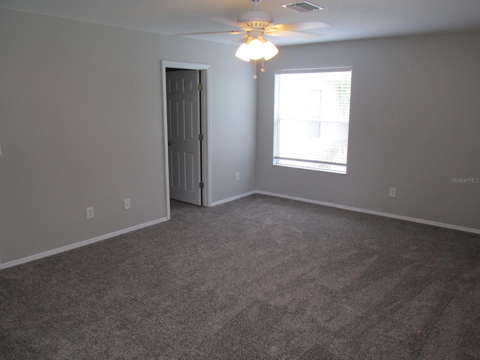 30849 TEMPLE STAND AVE, WESLEY CHAPEL, FL, 33543