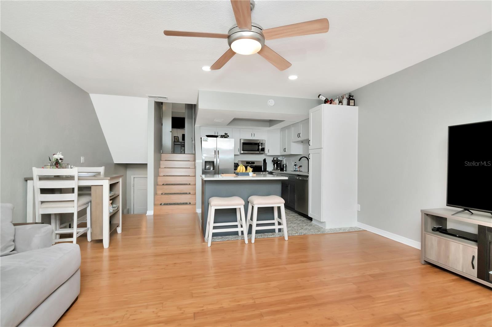 200 MERES BLVD #7, TARPON SPRINGS, FL, 34689