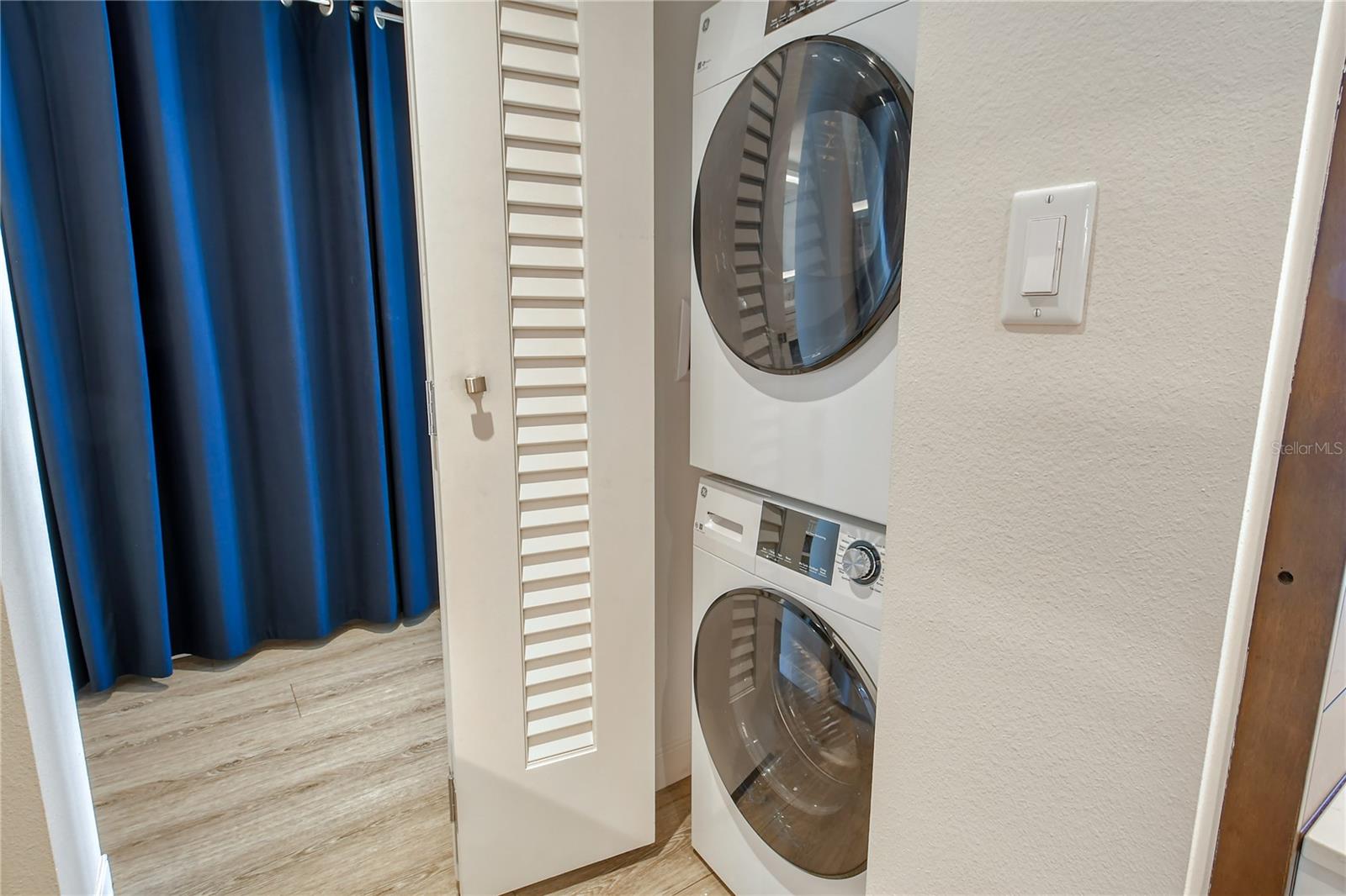 230 SANDS POINT RD #3501, LONGBOAT KEY, FL, 34228