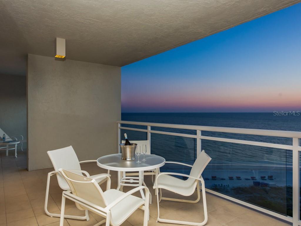 230 SANDS POINT RD #3501, LONGBOAT KEY, FL, 34228
