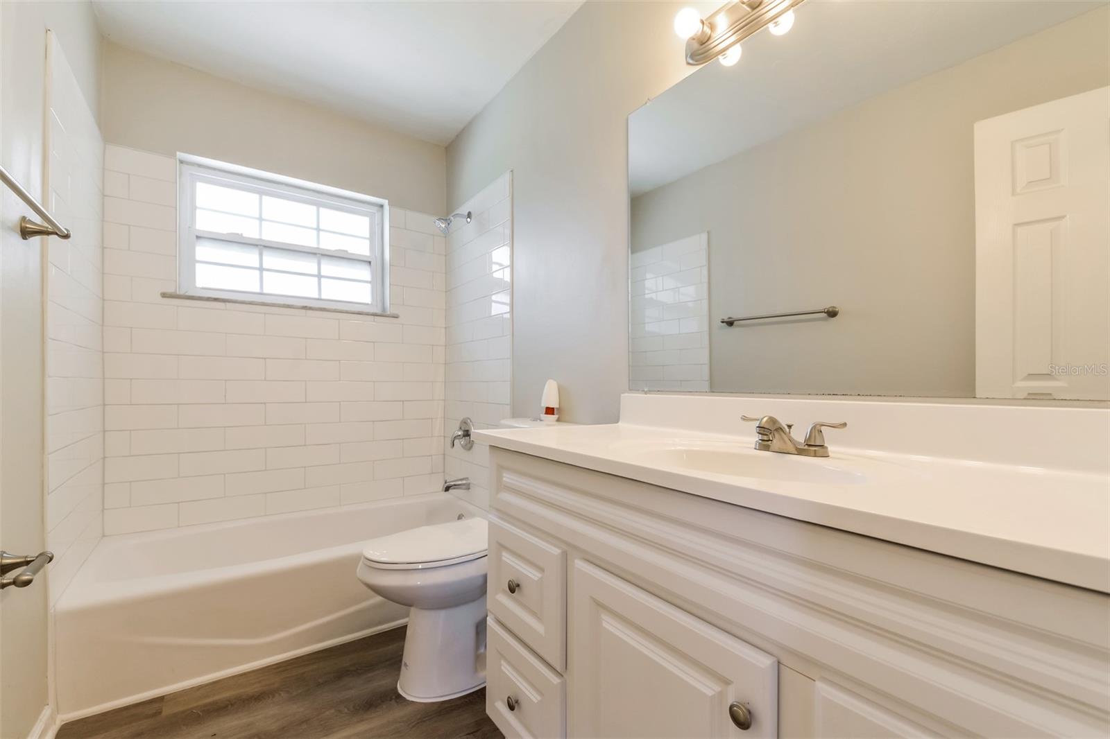 3200 TYNE LN, SARASOTA, FL, 34232