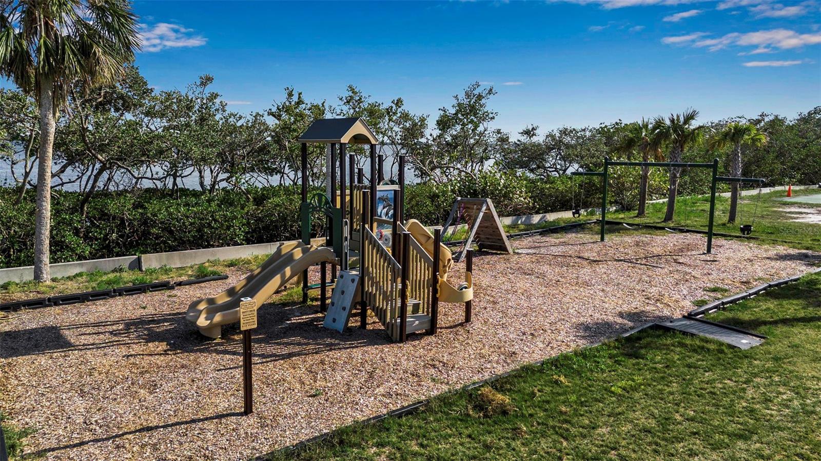 60 LILES ST, TERRA CEIA, FL, 34250