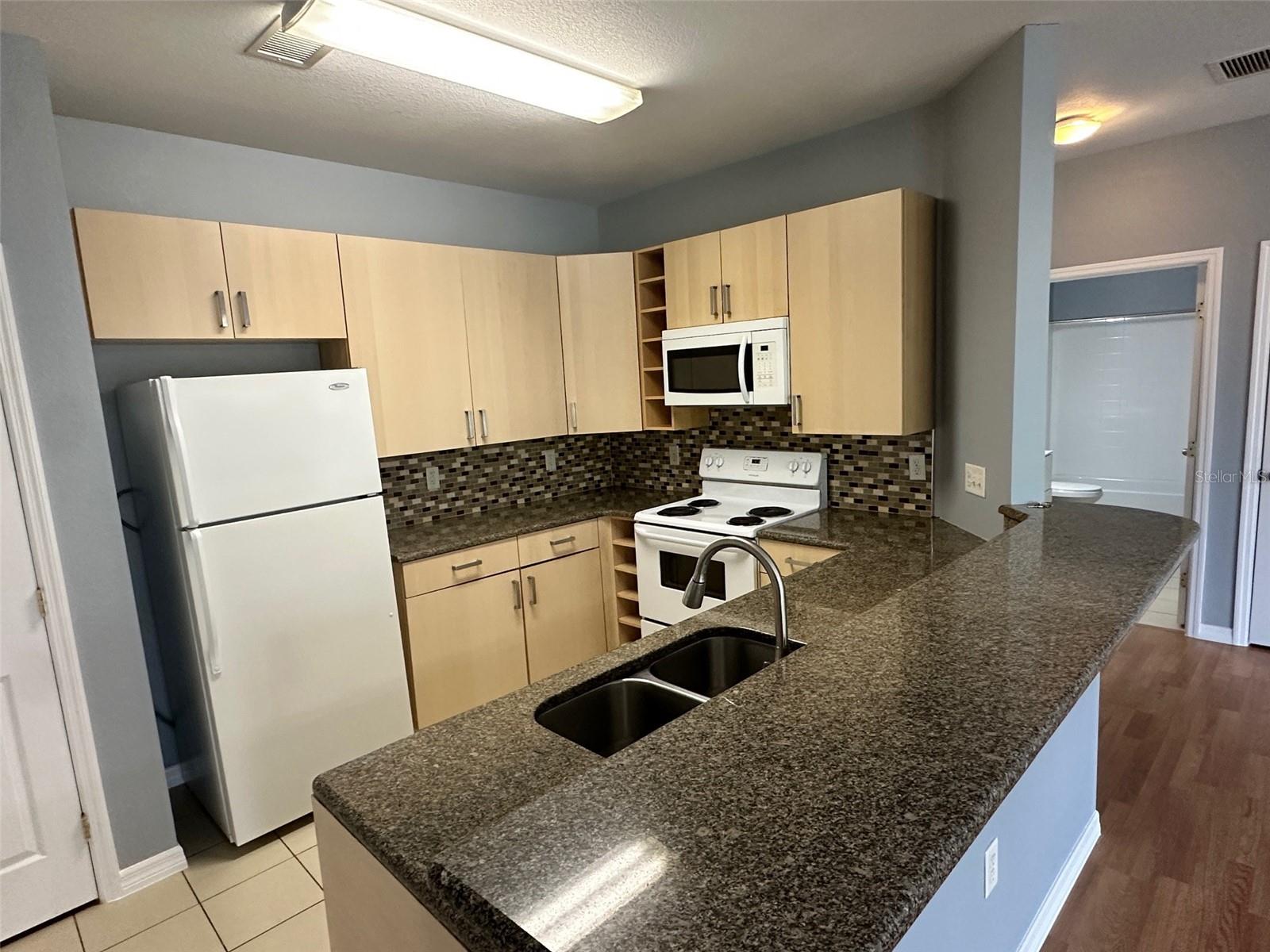 1995 ERVING CIR #303, OCOEE, FL, 34761