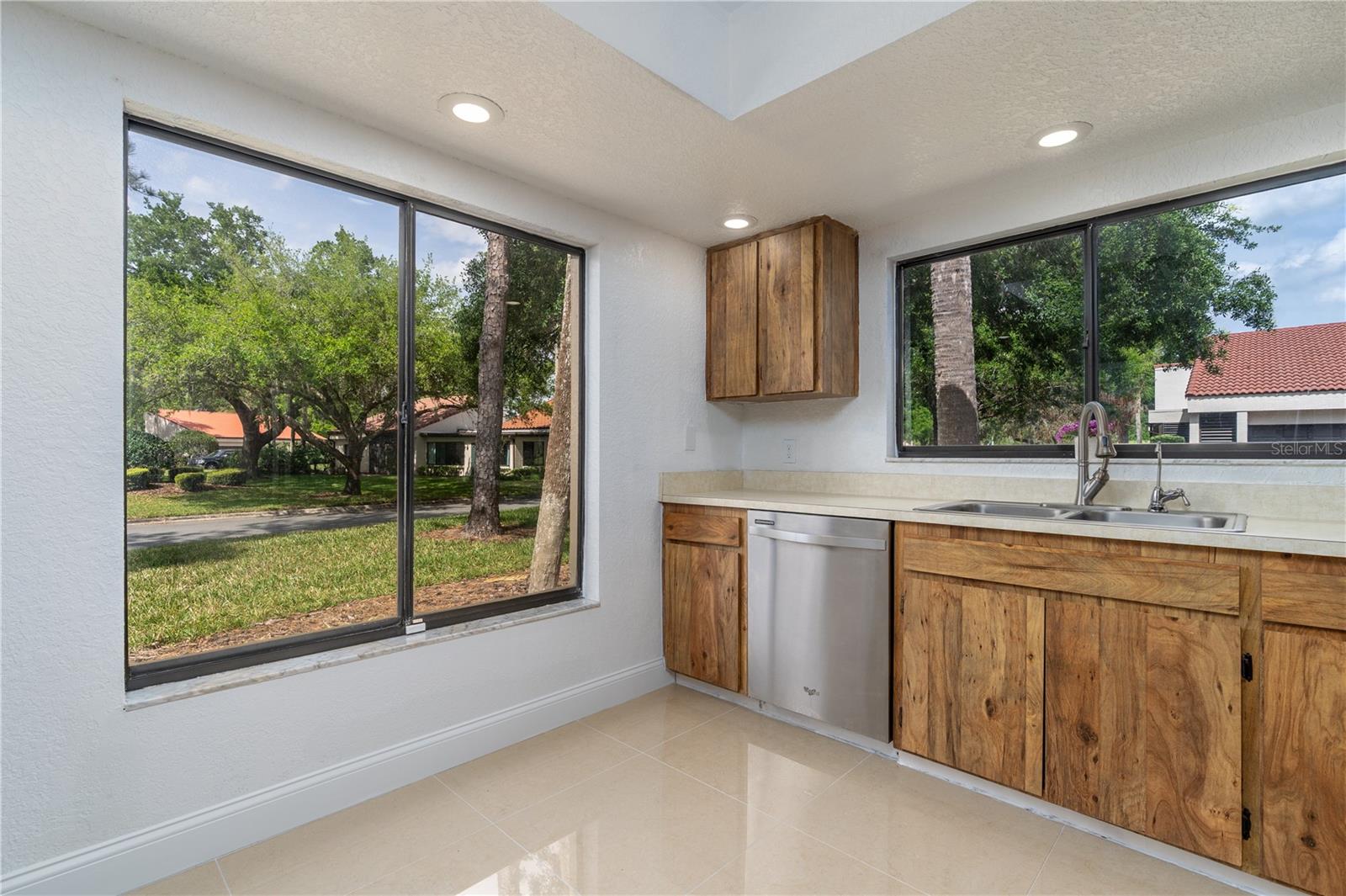 101 DORADO CT, PLANT CITY, FL, 33566