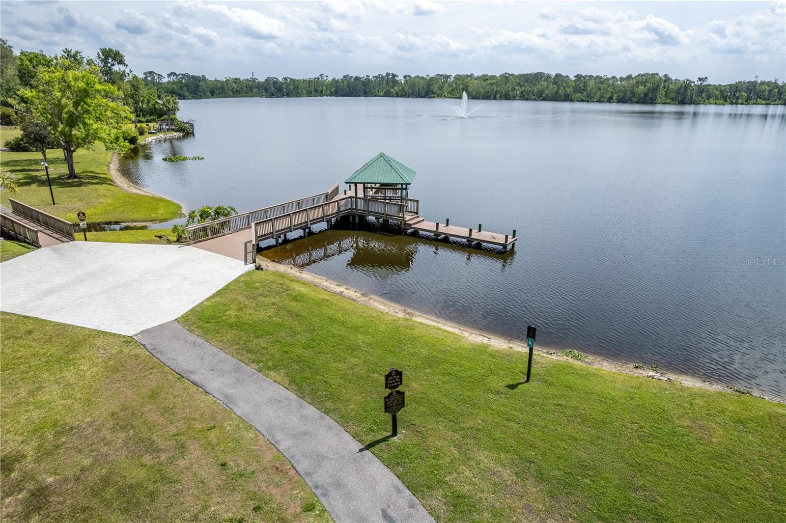 101 DORADO CT, PLANT CITY, FL, 33566