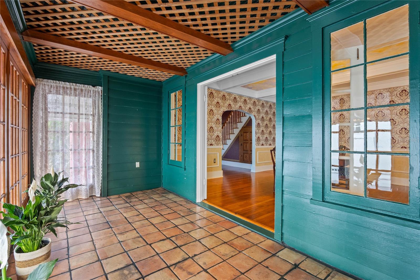 525 SHERIDAN BLVD, ORLANDO, FL, 32804
