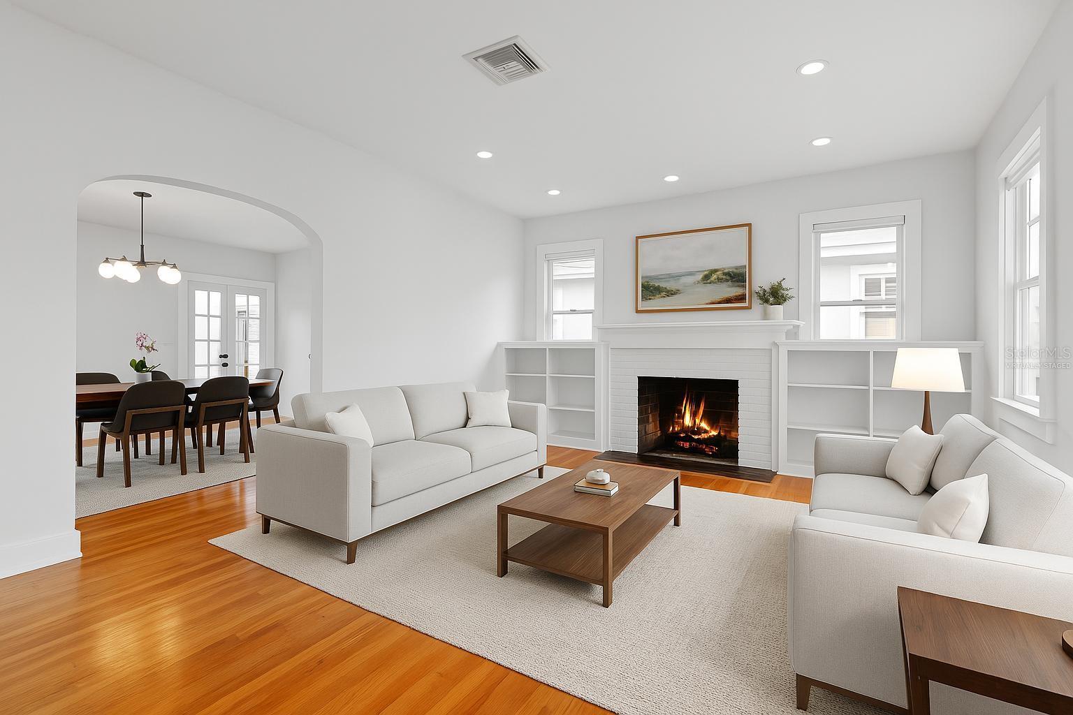 525 SHERIDAN BLVD, ORLANDO, FL, 32804