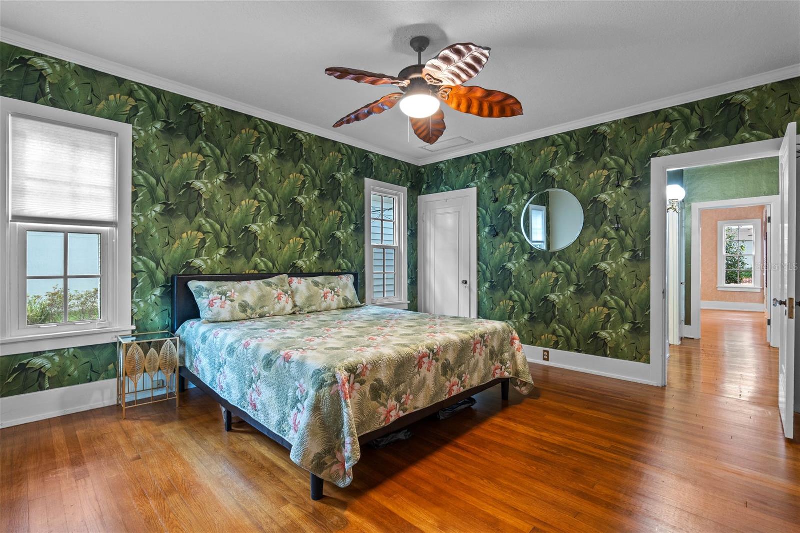 525 SHERIDAN BLVD, ORLANDO, FL, 32804