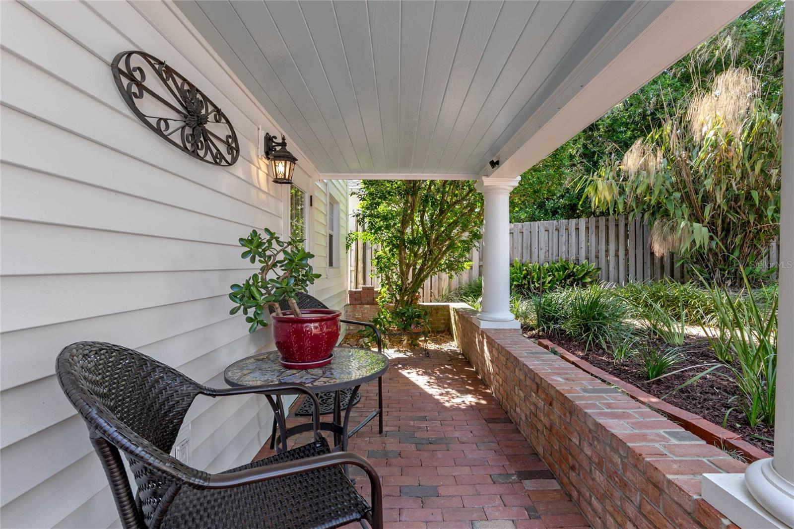 525 SHERIDAN BLVD, ORLANDO, FL, 32804