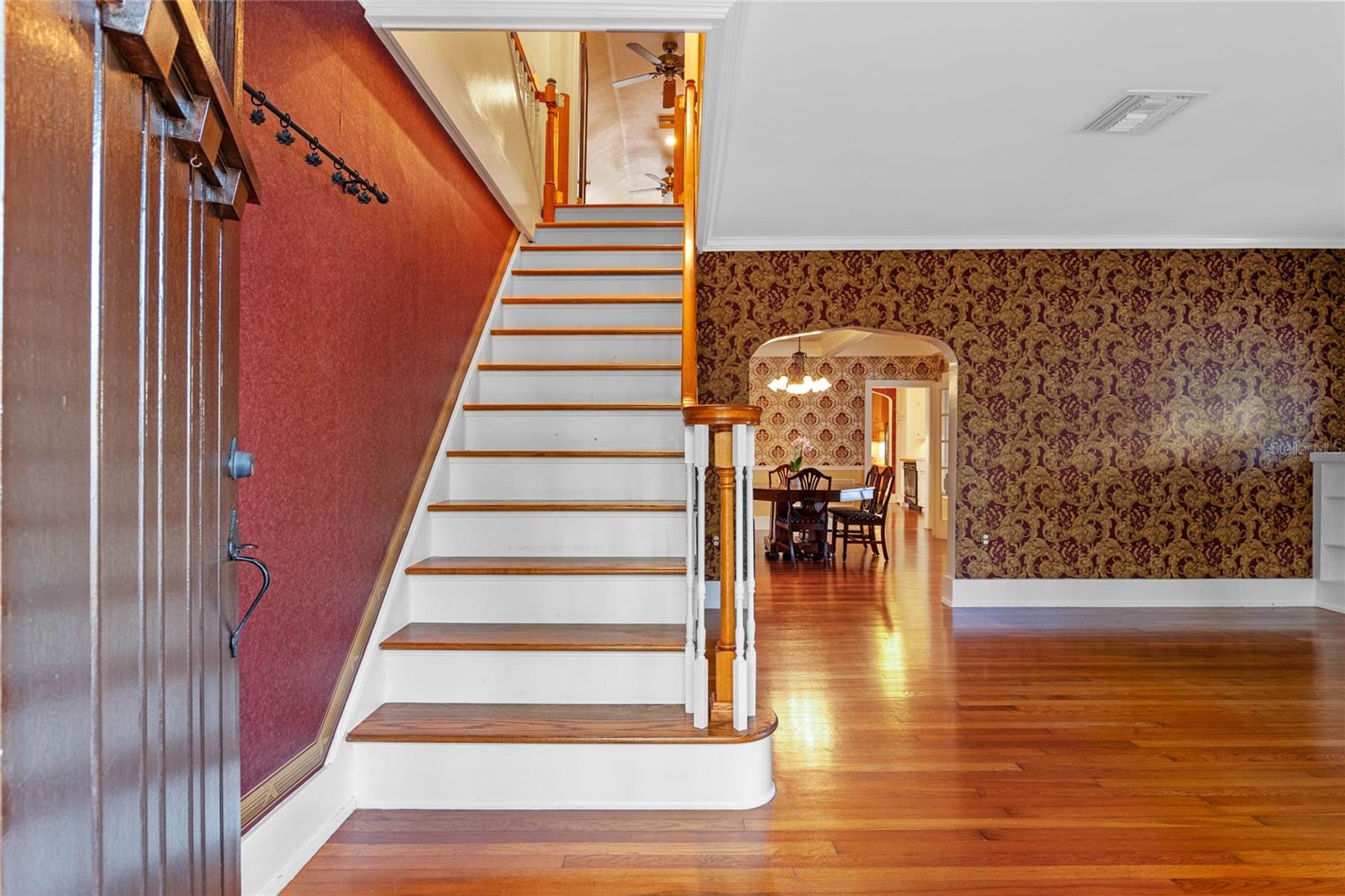 525 SHERIDAN BLVD, ORLANDO, FL, 32804